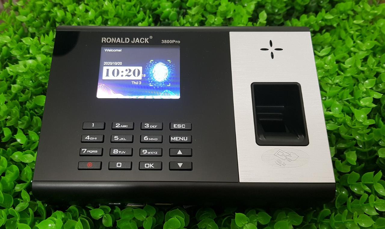 Máy chấm công Ronald Jack 3800Pro